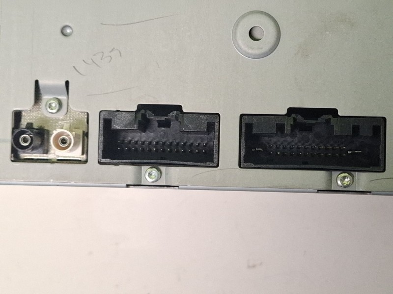 Recambio de sistema audio / radio cd para ford focus referencia OEM IAM F1BT-18C815-GK  