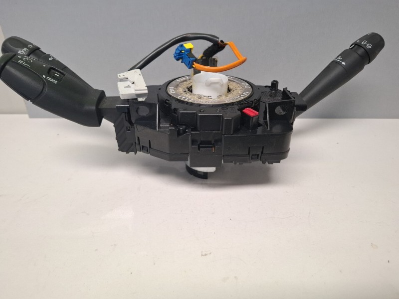 Recambio de mando multifuncion para peugeot 208 referencia OEM IAM 98081767ZD03  