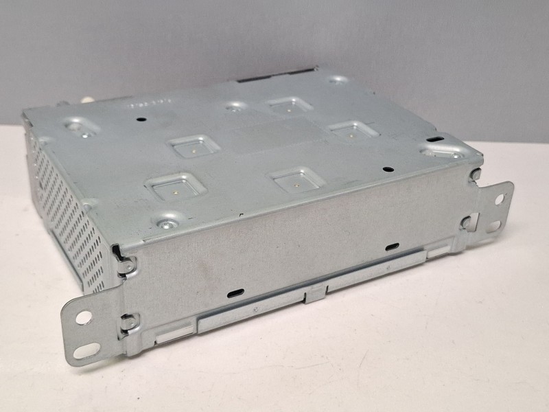Recambio de sistema audio / radio cd para peugeot 208 referencia OEM IAM 9811066180  
