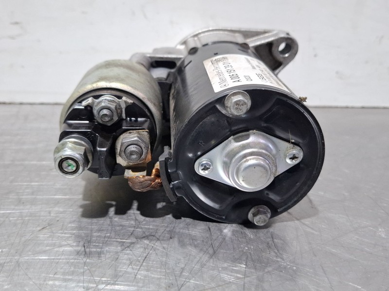 Recambio de motor arranque para mercedes-benz c180 referencia OEM IAM A0051513901 / 0001107540  