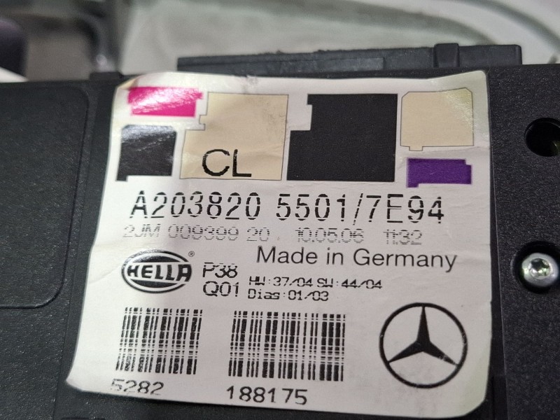Recambio de luz interior para mercedes-benz c180 referencia OEM IAM A2038205501  