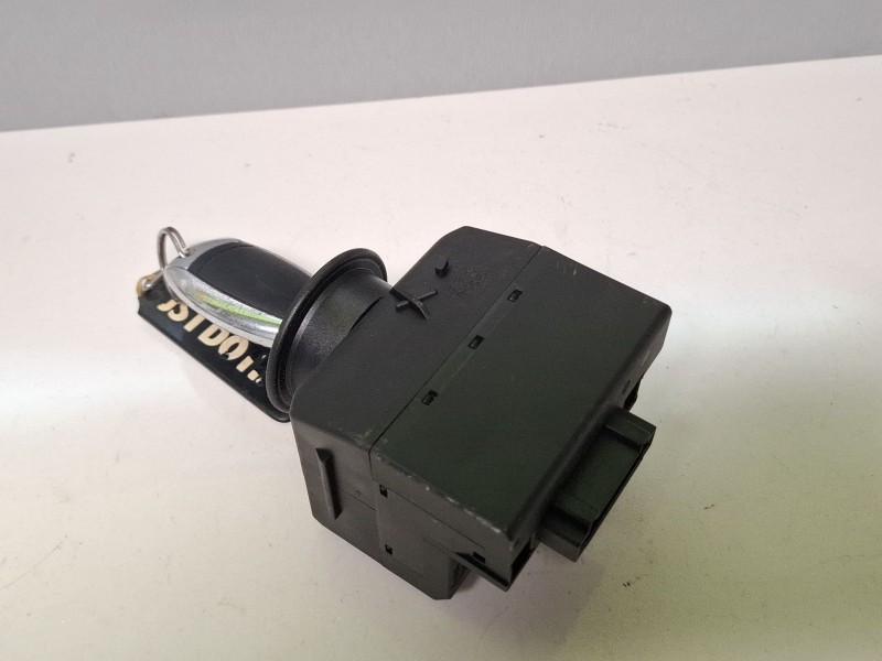 Recambio de conmutador de arranque para mercedes-benz c180 referencia OEM IAM 2095453308  