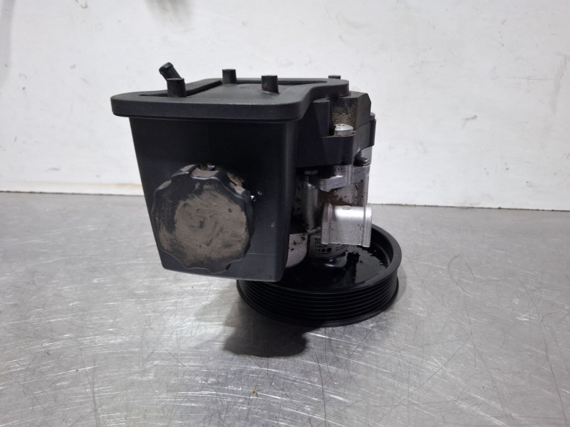 Recambio de bomba direccion mecánica para mercedes-benz c180 referencia OEM IAM A0034664101 / 7692900521  