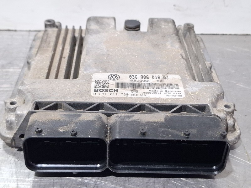 Recambio de centralita motor para seat leon 2.0 tdi 6v referencia OEM IAM 03G906016AJ / 0281011730  