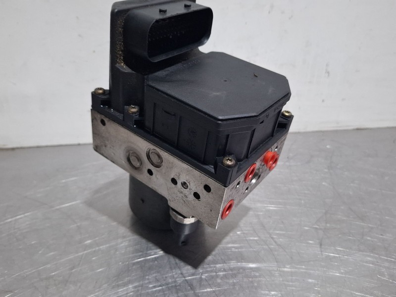 Recambio de modulo abs para audi a4 referencia OEM IAM 0265950012 / 0265225045 / 8E0614517A  