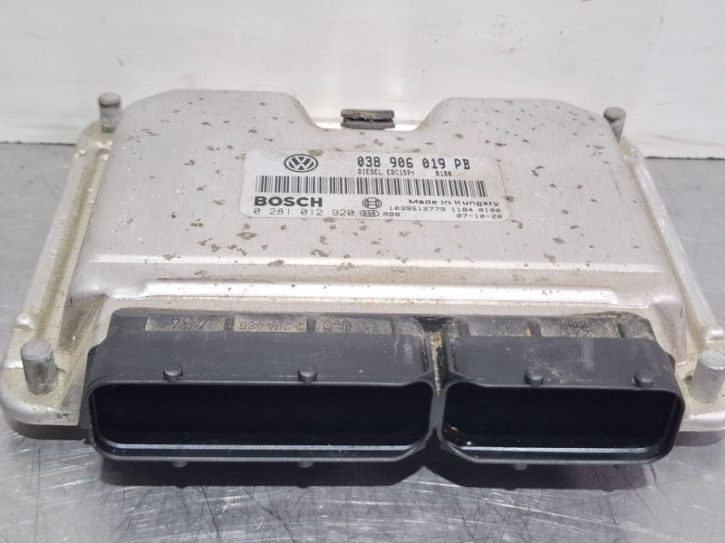 Recambio de centralita motor para skoda octavia referencia OEM IAM 038906019PB / 0281012920  