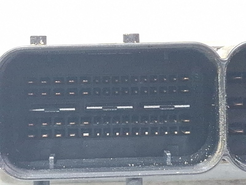 Recambio de centralita motor para skoda octavia referencia OEM IAM 03G906018HB / 5WP45637AA  