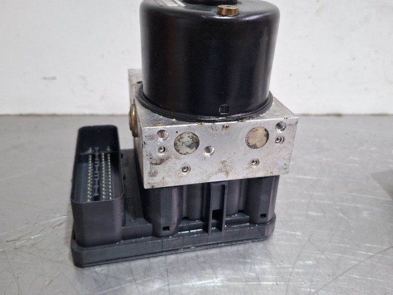 Recambio de modulo abs para bmw serie 3 318 ci referencia OEM IAM 6765452  