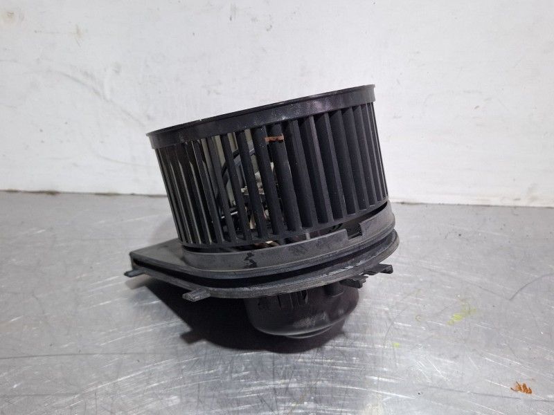 Recambio de motor calefaccion para seat león referencia OEM IAM 1J1819021C  