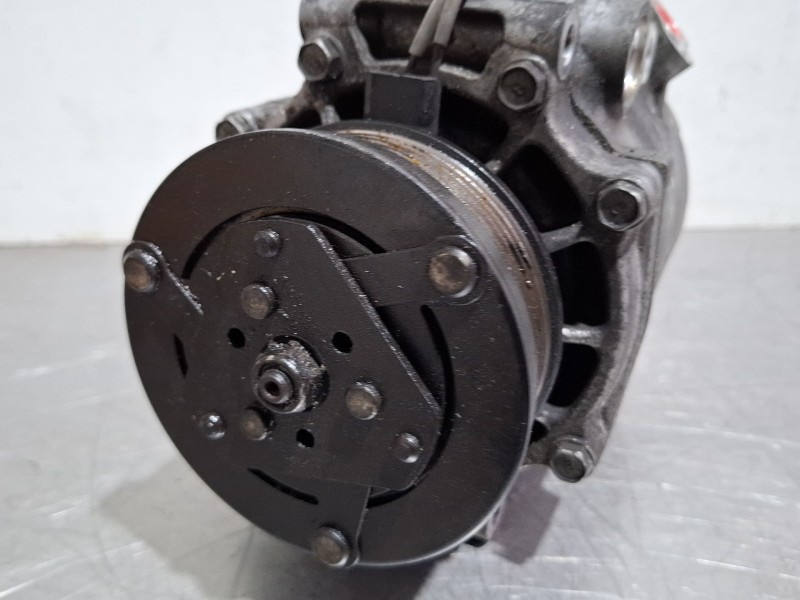 Recambio de compresor aire acondicionado para mitsubishi outlander referencia OEM IAM 7813A068  