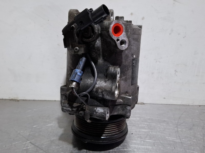 Recambio de compresor aire acondicionado para mitsubishi outlander referencia OEM IAM 7813A068  