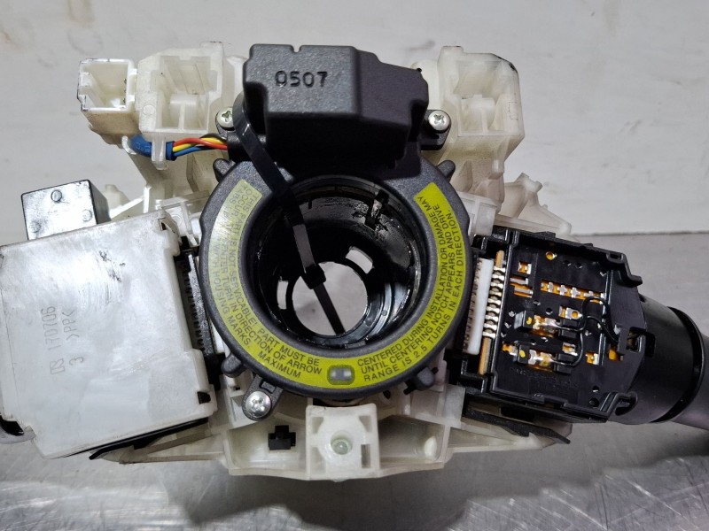 Recambio de mando multifuncion para mitsubishi outlander referencia OEM IAM 8600A249  