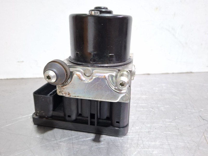 Recambio de modulo abs para mitsubishi outlander referencia OEM IAM 4670A336  