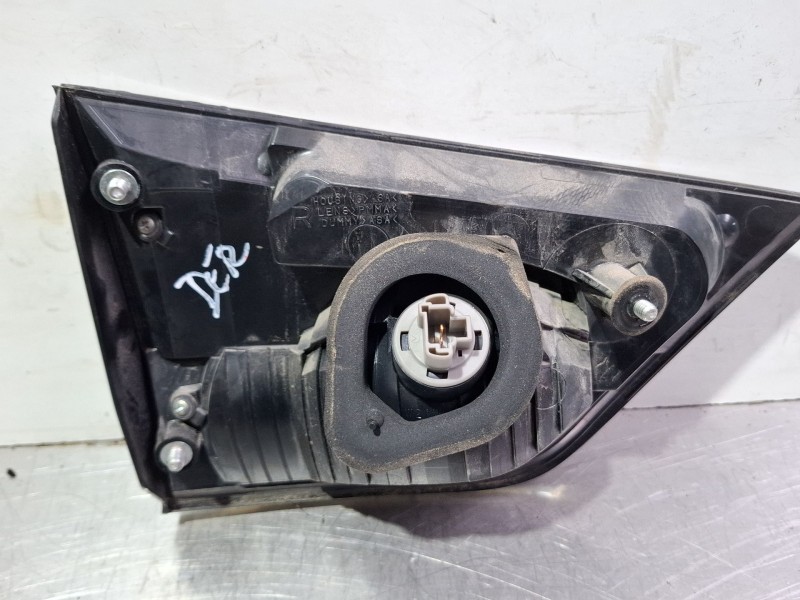 Recambio de piloto porton trasero derecho para mitsubishi outlander referencia OEM IAM 1146356R  