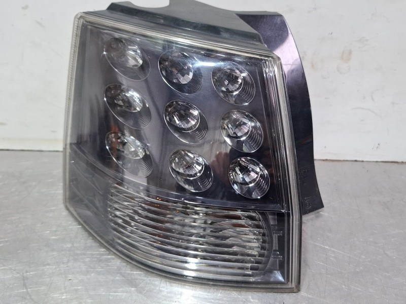 Recambio de piloto carrocería trasero izquierdo para mitsubishi outlander referencia OEM IAM 22067813  