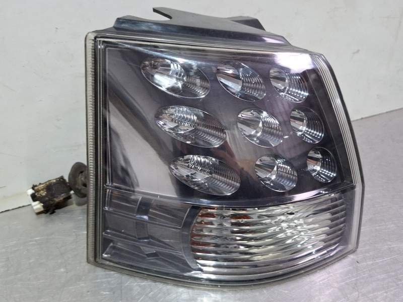 Recambio de piloto carrocería trasero izquierdo para mitsubishi outlander referencia OEM IAM 22067813  