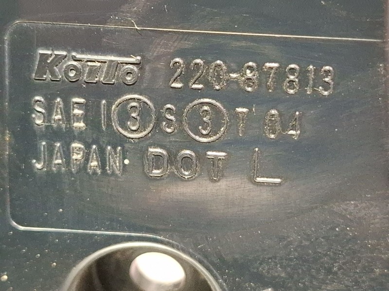 Recambio de piloto carrocería trasero izquierdo para mitsubishi outlander referencia OEM IAM 22067813  