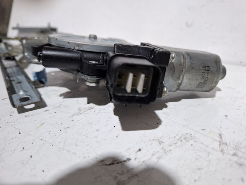 Recambio de motor elevalunas delantero izquierdo para mitsubishi outlander referencia OEM IAM 5713a085  