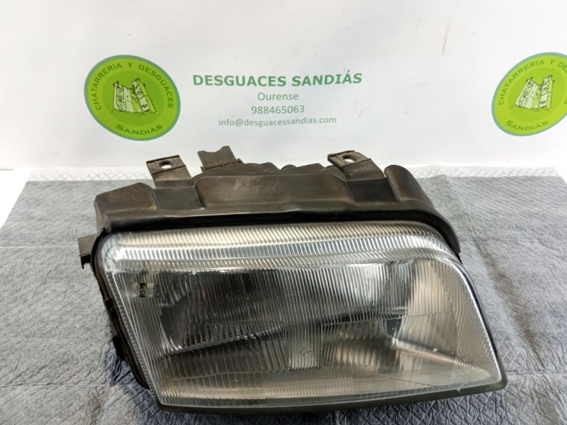 Recambio de faro delantero derecho para audi a4 referencia OEM IAM   