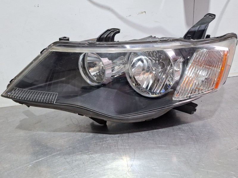 Recambio de faro delantero izquierdo para mitsubishi outlander referencia OEM IAM   