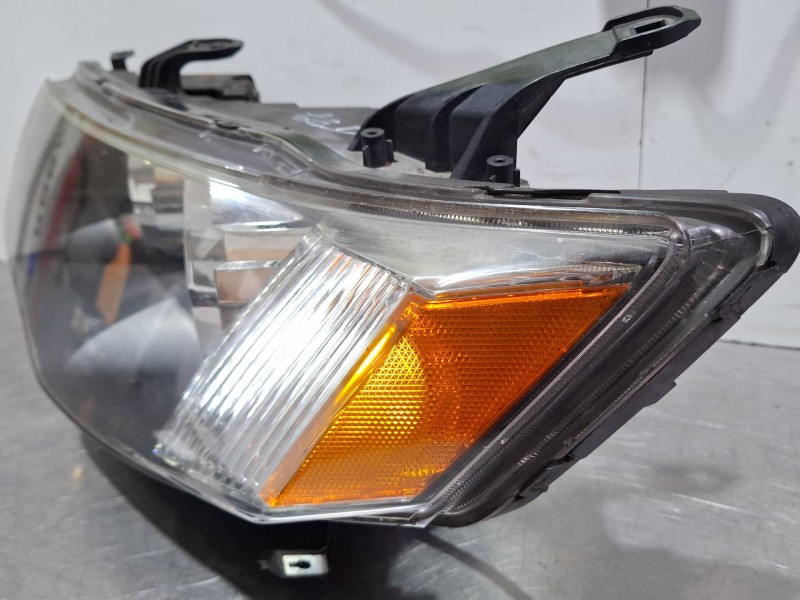 Recambio de faro delantero izquierdo para mitsubishi outlander referencia OEM IAM   