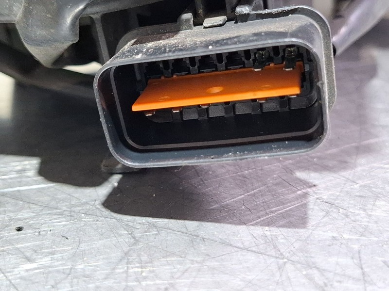 Recambio de faro delantero izquierdo para mitsubishi outlander referencia OEM IAM   