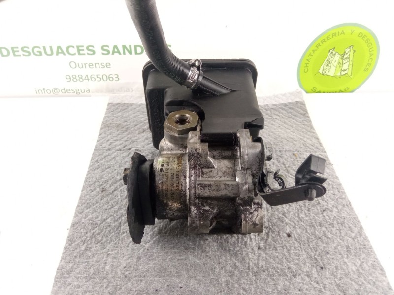 Recambio de bomba direccion asistida para bmw 330d referencia OEM IAM 1095748  