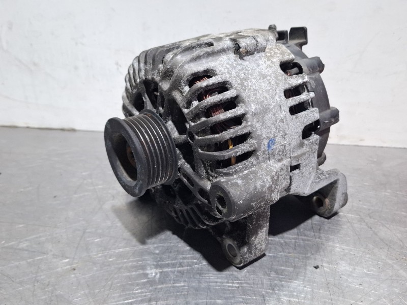 Recambio de alternador para bmw 320 d referencia OEM IAM 2543306B / TG15C073  