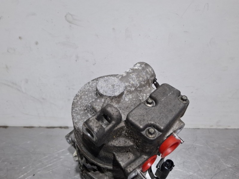 Recambio de compresor aire acondicionado para bmw 320 d referencia OEM IAM 4471906264  