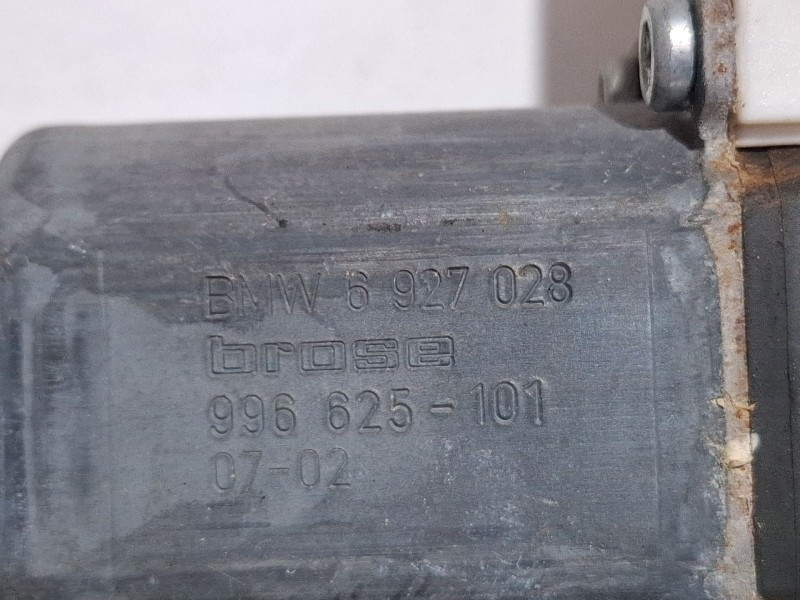 Recambio de elevalunas delantero derecho para bmw 320 d referencia OEM IAM 7060266s  