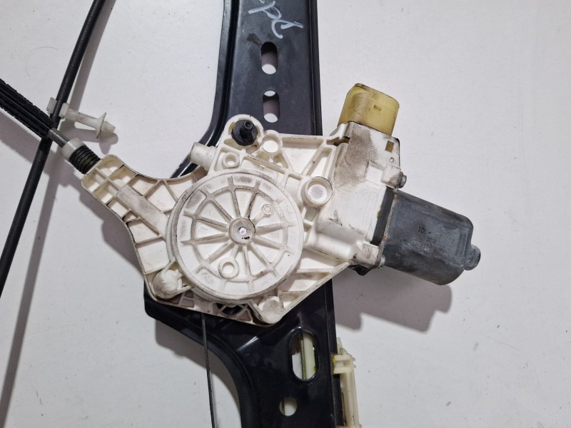 Recambio de elevalunas delantero izquierdo para bmw 320 d referencia OEM IAM 7140587e  