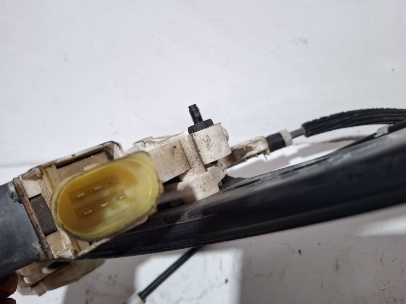 Recambio de elevalunas delantero izquierdo para bmw 320 d referencia OEM IAM 7140587e  