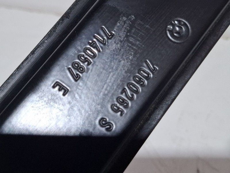 Recambio de elevalunas delantero izquierdo para bmw 320 d referencia OEM IAM 7140587e  