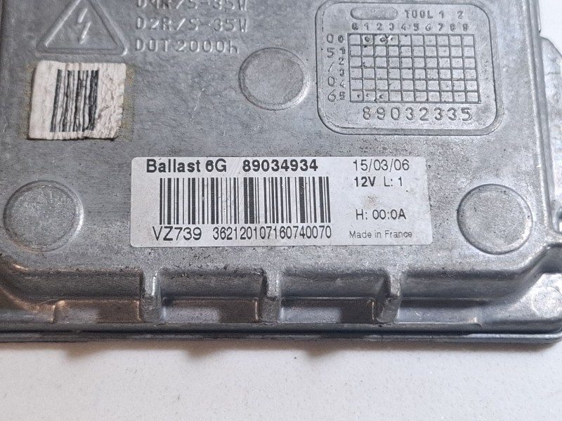 Recambio de centralita faros xenon para renault laguna referencia OEM IAM 89034934  