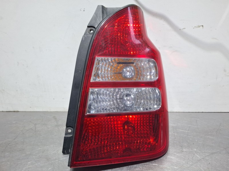 Recambio de piloto trasero izquierdo para hyundai terracan (hp) 2.9 crdi 4wd referencia OEM IAM   