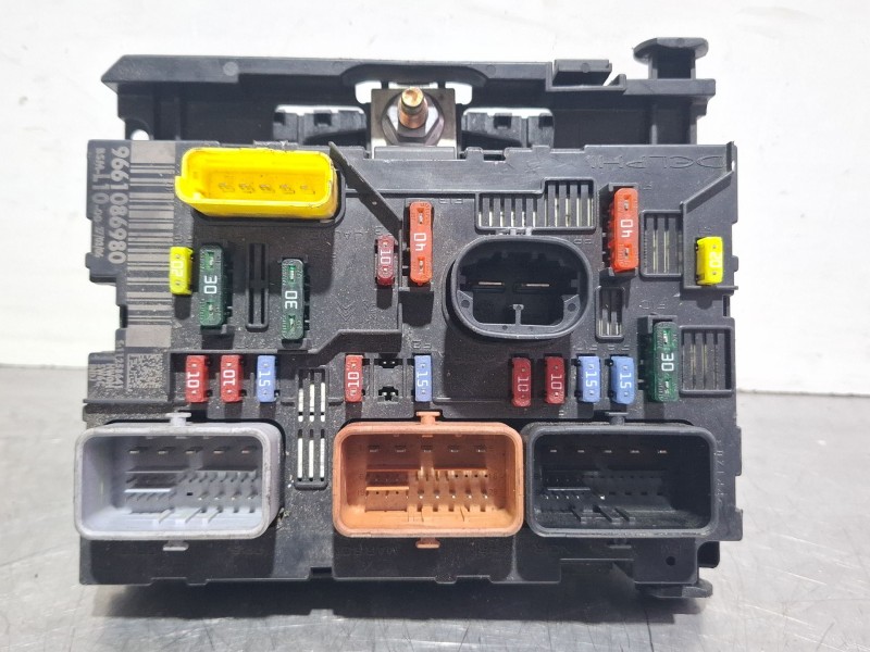 Recambio de centralita bsm para peugeot 207 referencia OEM IAM 9661086980  