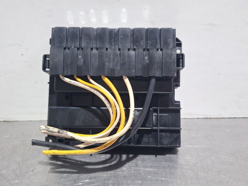 Recambio de centralita bsm para peugeot 207 referencia OEM IAM 9661086980  