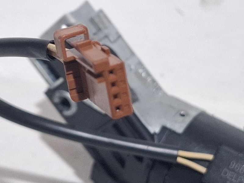 Recambio de conmutador de arranque para peugeot 208 referencia OEM IAM 9663123380  