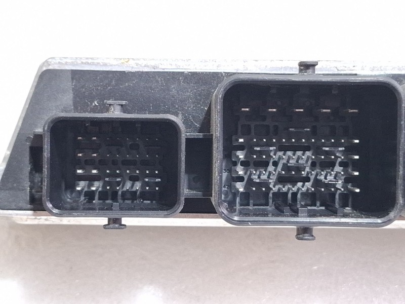 Recambio de centralita motor para peugeot 208 referencia OEM IAM 9811545080  