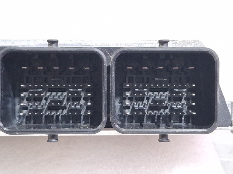 Recambio de centralita motor para peugeot 208 referencia OEM IAM 9811545080  