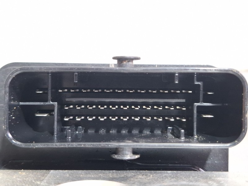 Recambio de modulo abs para peugeot 208 referencia OEM IAM 9817031680  