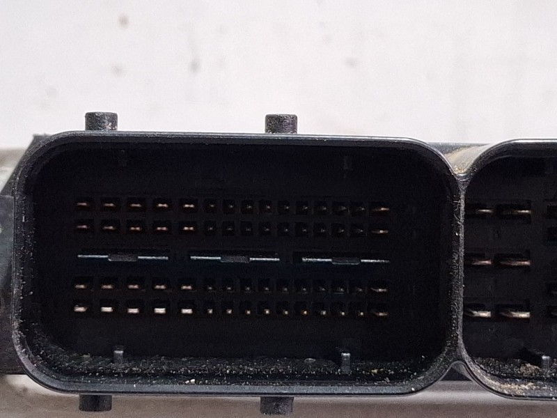 Recambio de centralita motor para volkswagen golf referencia OEM IAM 0281014061 / 03G906021PM  