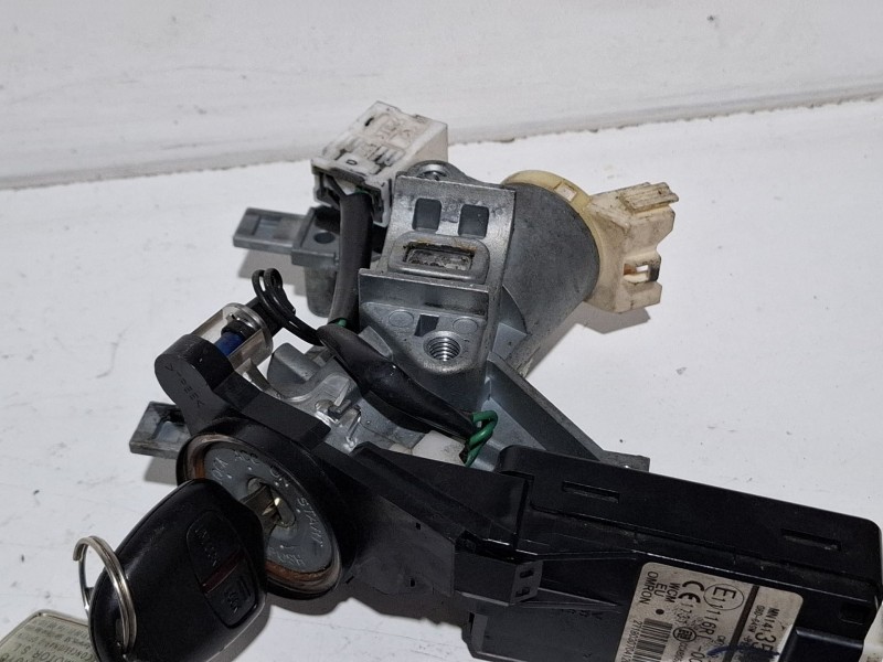 Recambio de conmutador de arranque para mitsubishi outlander referencia OEM IAM 2006DJ1881  