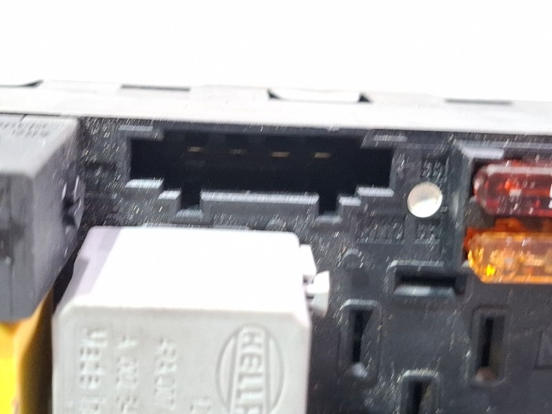 Recambio de caja reles / fusibles para mercedes-benz clk referencia OEM IAM 2039060005 / 5DK00848558  