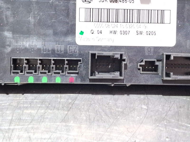 Recambio de caja reles / fusibles para mercedes-benz clk referencia OEM IAM 2095451601 / 5DK00848605  