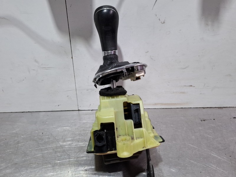 Recambio de palanca cambio para mercedes-benz clk referencia OEM IAM A2032678524  
