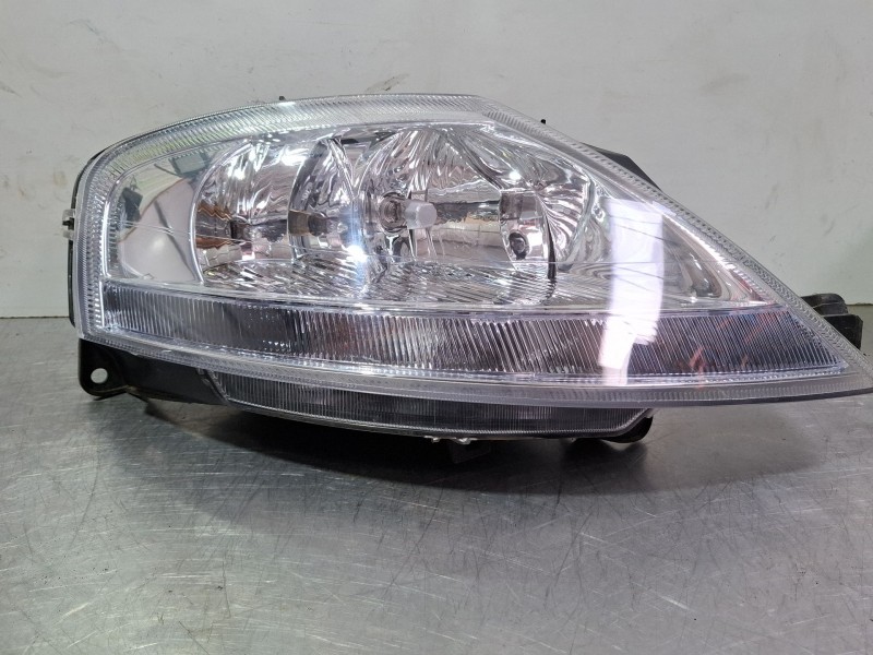 Recambio de faro delantero derecho para citroën c3 referencia OEM IAM 085521117R  