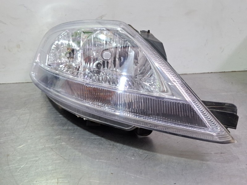 Recambio de faro delantero derecho para citroën c3 referencia OEM IAM 085521117R  