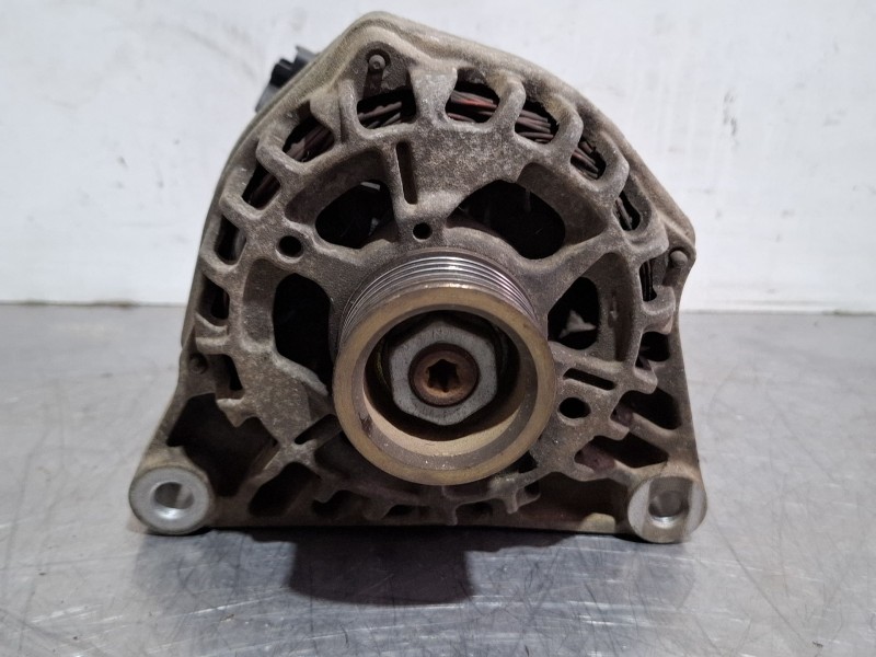 Recambio de alternador para citroën c3 referencia OEM IAM 9642879480 / 2542485A / SG7S016  