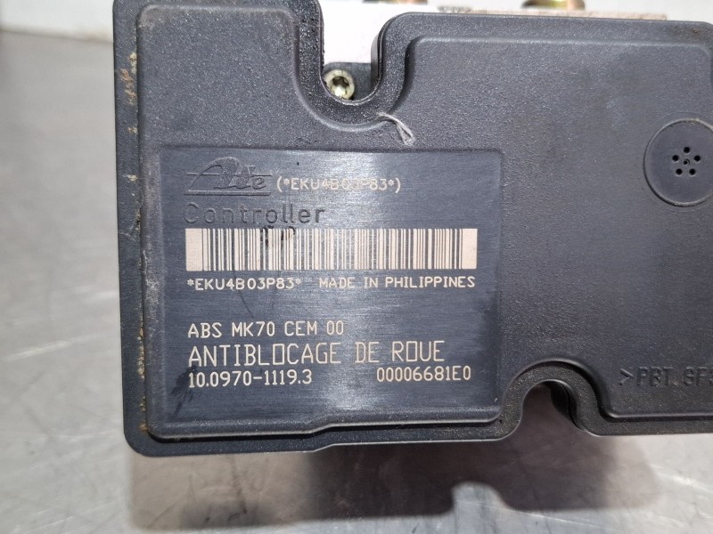 Recambio de modulo abs para citroën c3 referencia OEM IAM 9653524680  